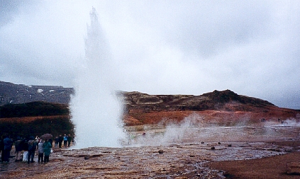 Stokkur erupting